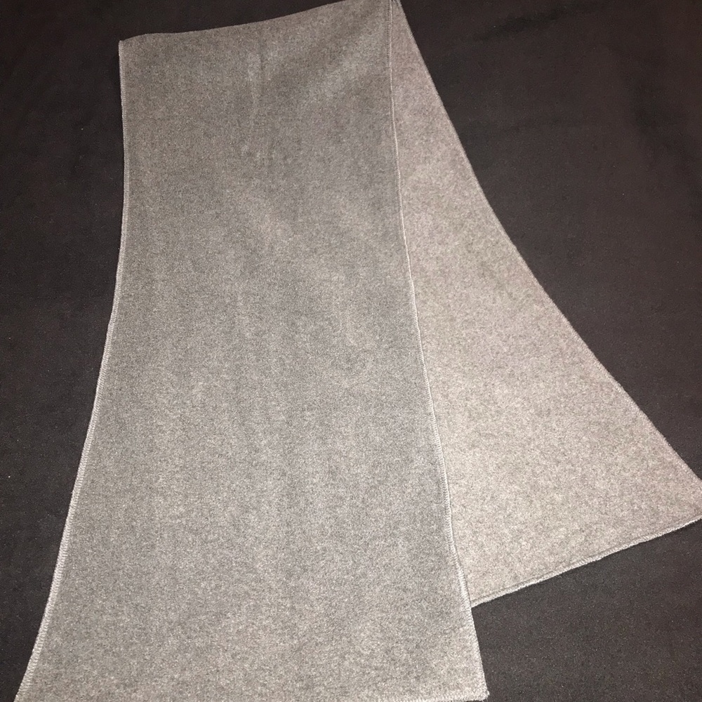 ❄️🌬 Old Navy unisex Fleece scarf 59 inches long🧣